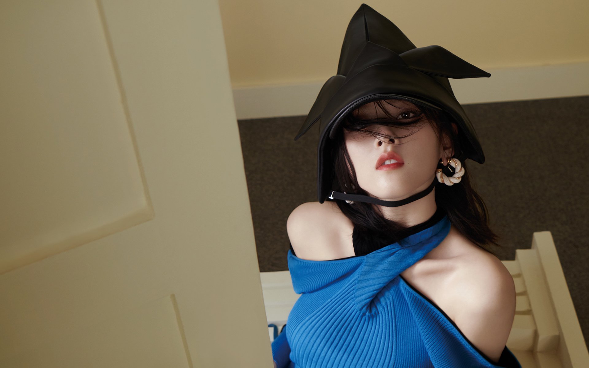 巴尔：全黑队的中场支柱，每次抢断和传球都为球队创造进攻机会